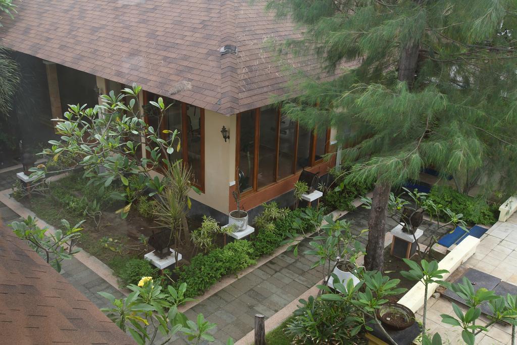 Villa Grasia Гили Траванган Экстерьер фото